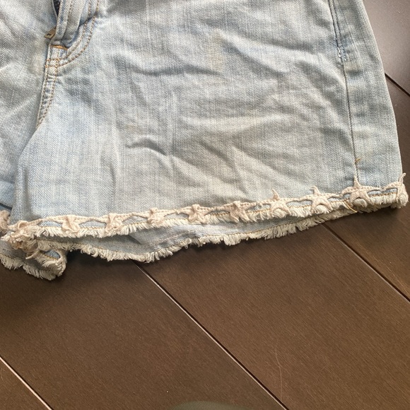 Lucky Brand Boardwalk Denim Short - Picture 2 of 6
